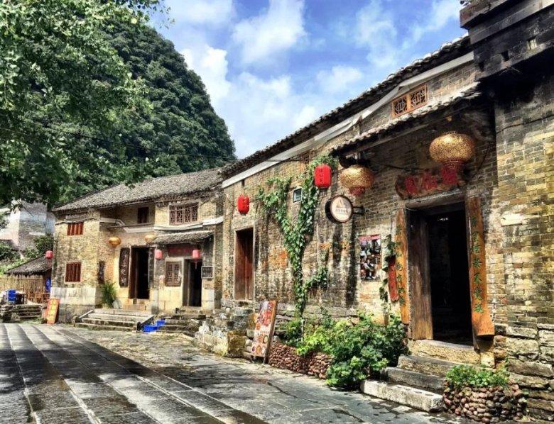 为不具备资质的车商谋取不当利益，盛大在线宁波分公司合计被罚37万元